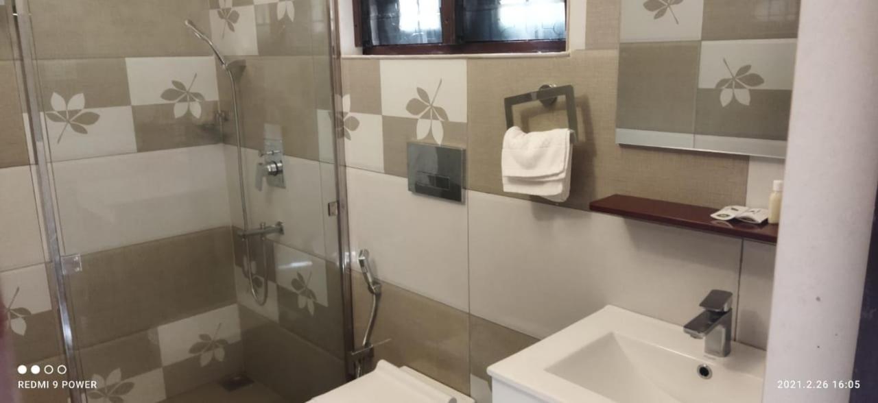 Aranyaka Resorts Мунар Екстериор снимка