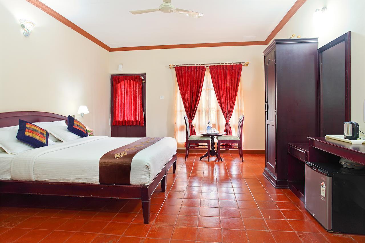 Aranyaka Resorts Мунар Екстериор снимка