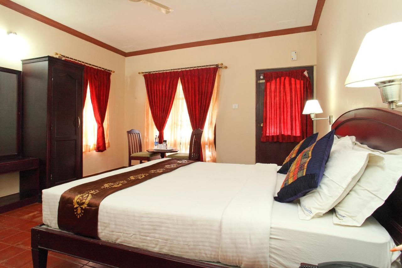 Aranyaka Resorts Мунар Стая снимка