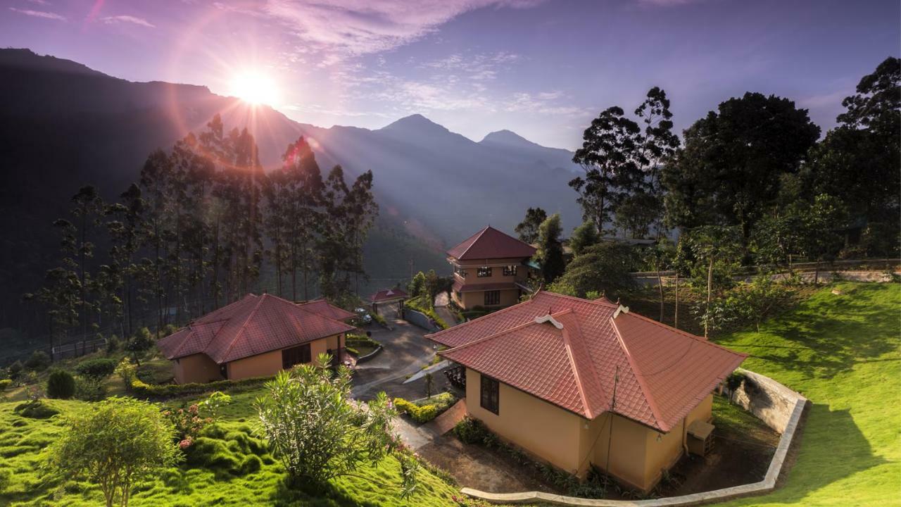 Aranyaka Resorts Мунар Екстериор снимка