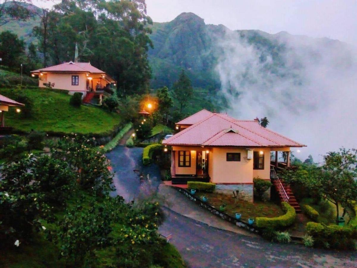 Aranyaka Resorts Мунар Екстериор снимка
